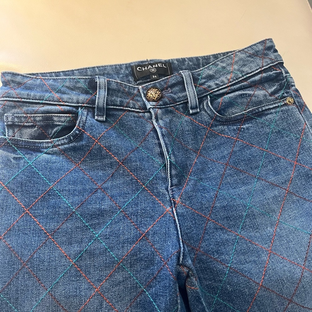 Used 2019 Chanel skinny jeans pant